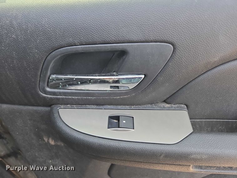 image for item EU4575 2012 Chevrolet Tahoe SUV