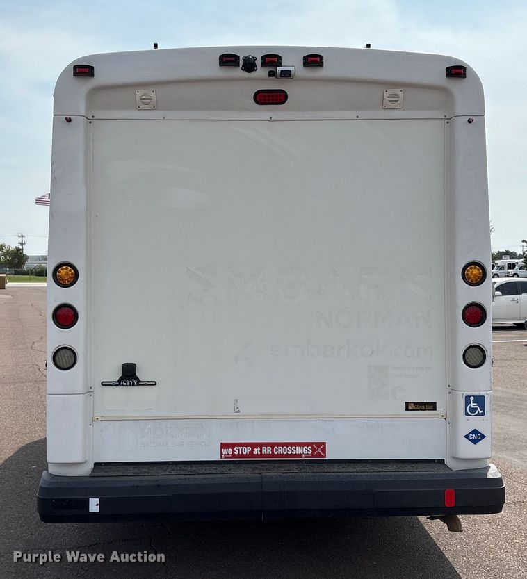 image for item EU4576 2014 Ford E450 Super duty shuttle bus