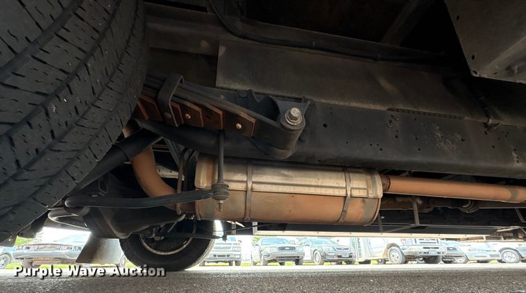 image for item EU4576 2014 Ford E450 Super duty shuttle bus