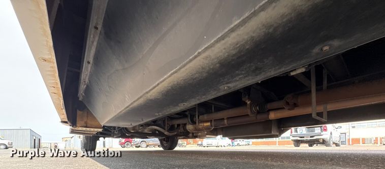 image for item EU4576 2014 Ford E450 Super duty shuttle bus