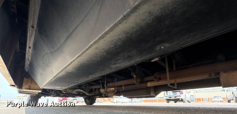 image for item EU4576 2014 Ford E450 Super duty shuttle bus