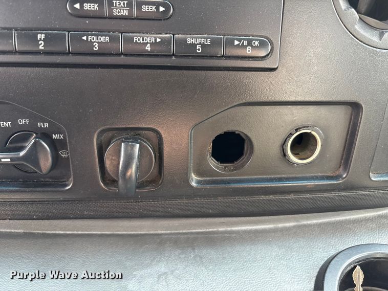 image for item EU4576 2014 Ford E450 Super duty shuttle bus