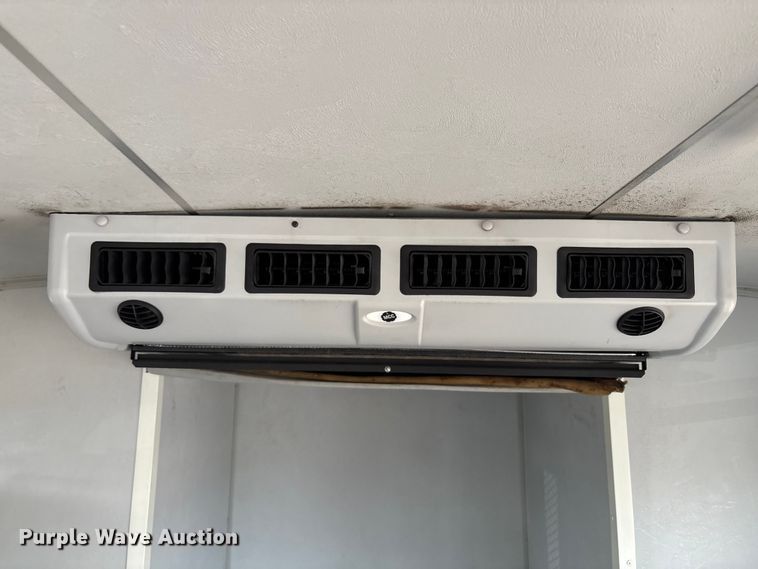 image for item EU4576 2014 Ford E450 Super duty shuttle bus