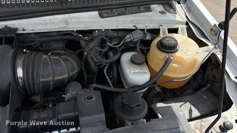 image for item EU4576 2014 Ford E450 Super duty shuttle bus