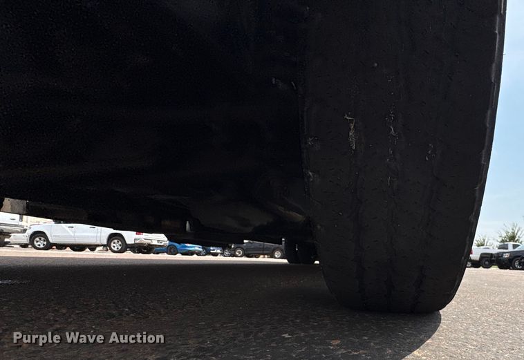 image for item EU4576 2014 Ford E450 Super duty shuttle bus