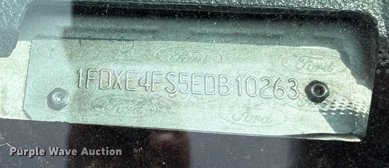 image for item EU4576 2014 Ford E450 Super duty shuttle bus