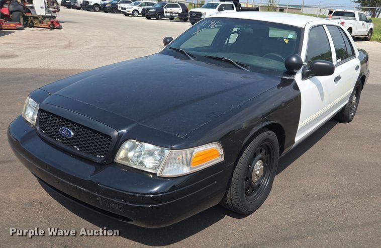 image for item EU4577 2010 Ford Crown Victoria Police Interceptor 