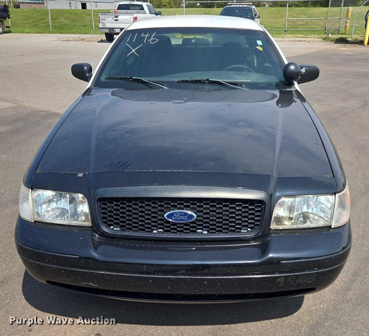image for item EU4577 2010 Ford Crown Victoria Police Interceptor 