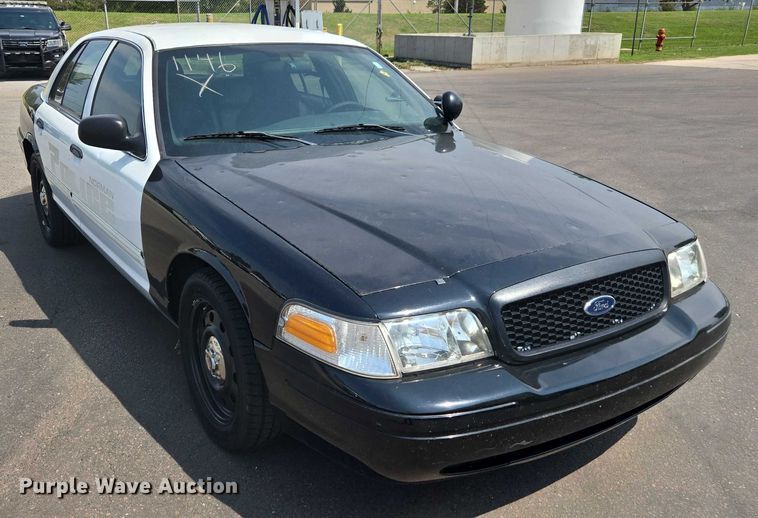image for item EU4577 2010 Ford Crown Victoria Police Interceptor 