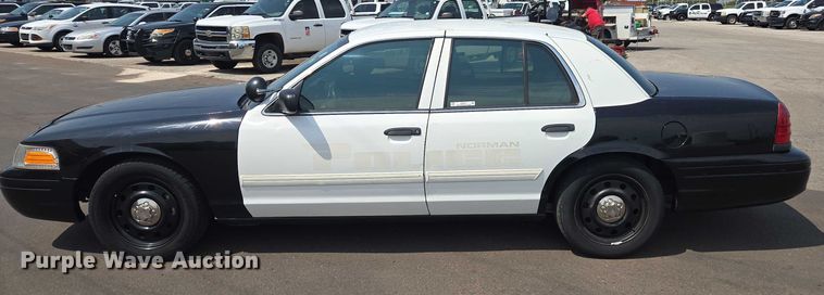 image for item EU4577 2010 Ford Crown Victoria Police Interceptor 