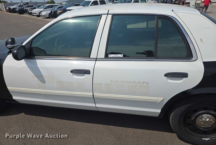 image for item EU4577 2010 Ford Crown Victoria Police Interceptor 