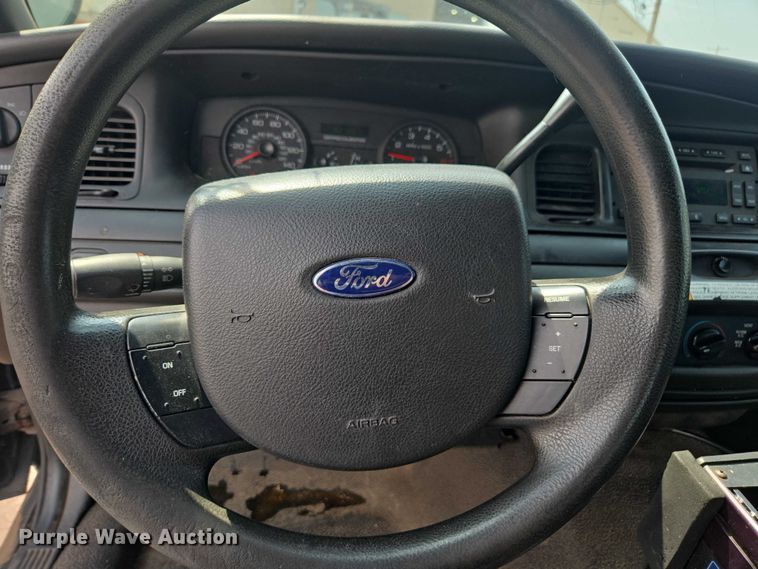 image for item EU4577 2010 Ford Crown Victoria Police Interceptor 