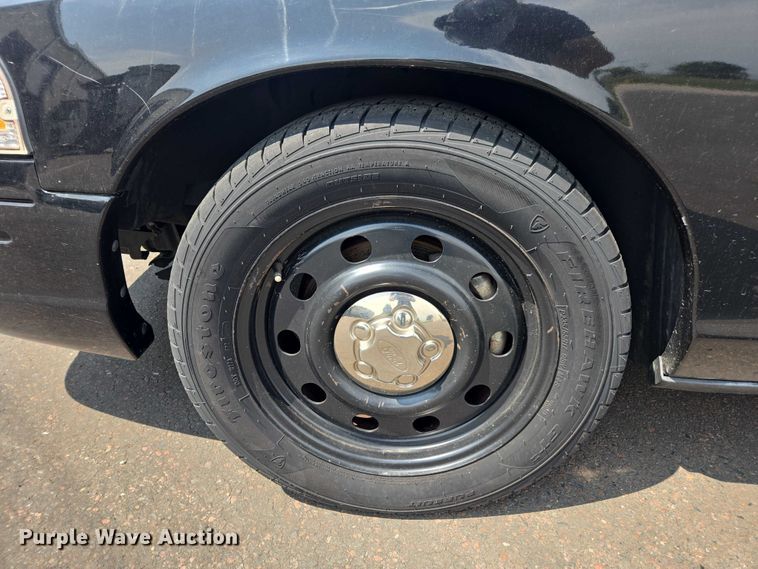 image for item EU4577 2010 Ford Crown Victoria Police Interceptor 