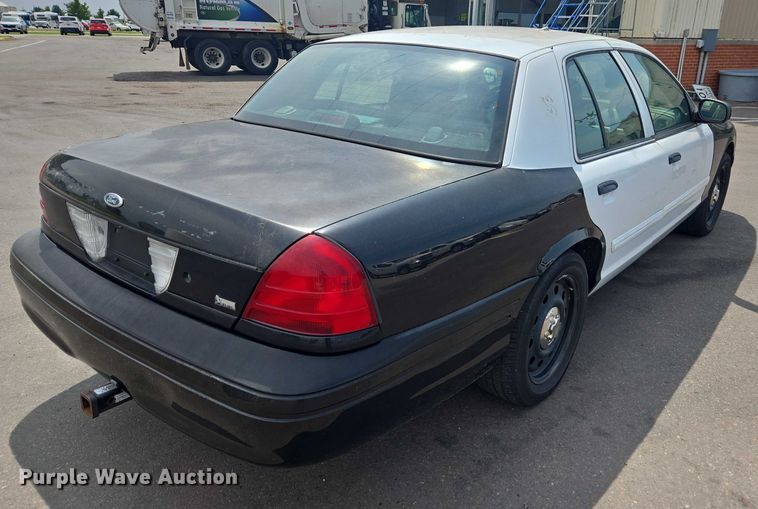 image for item EU4578 2009 Ford Crown Victoria Police Interceptor 