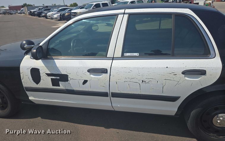 image for item EU4579 2011 Ford Crown Victoria Police interceptor 