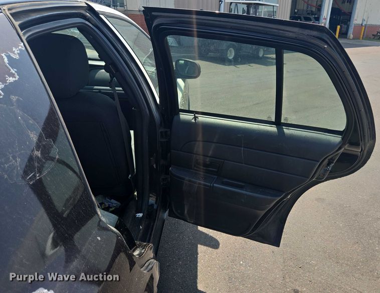 image for item EU4579 2011 Ford Crown Victoria Police interceptor 