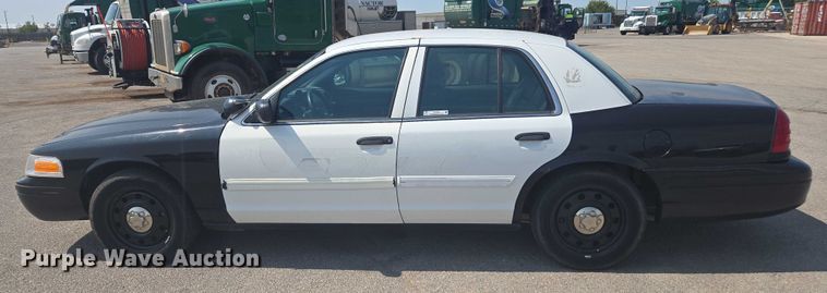 image for item EU4580 2009 Ford Crown Victoria Police Inceptor  