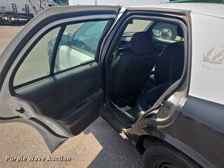 image for item EU4580 2009 Ford Crown Victoria Police Inceptor  