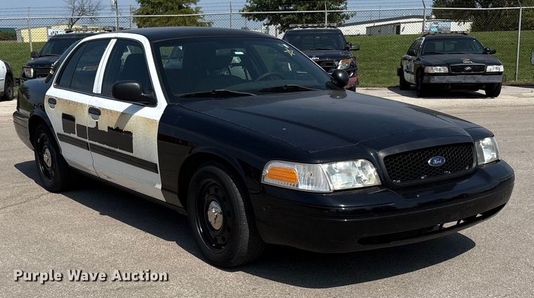 image for item EU4581 2011 Ford Crown Victoria Police Interceptor 
