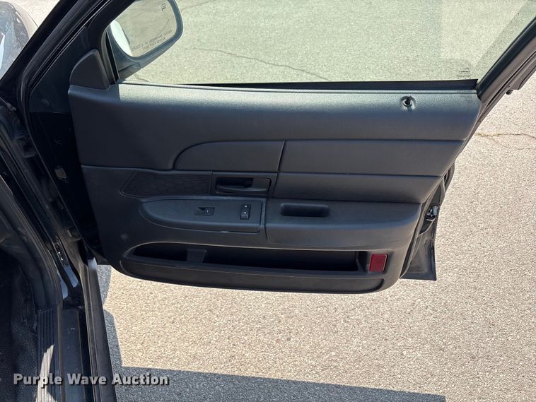 image for item EU4581 2011 Ford Crown Victoria Police Interceptor 