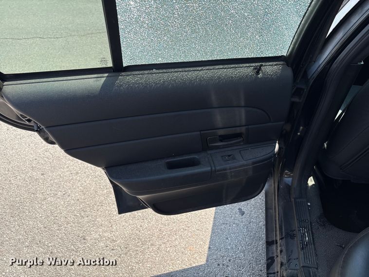 image for item EU4581 2011 Ford Crown Victoria Police Interceptor 