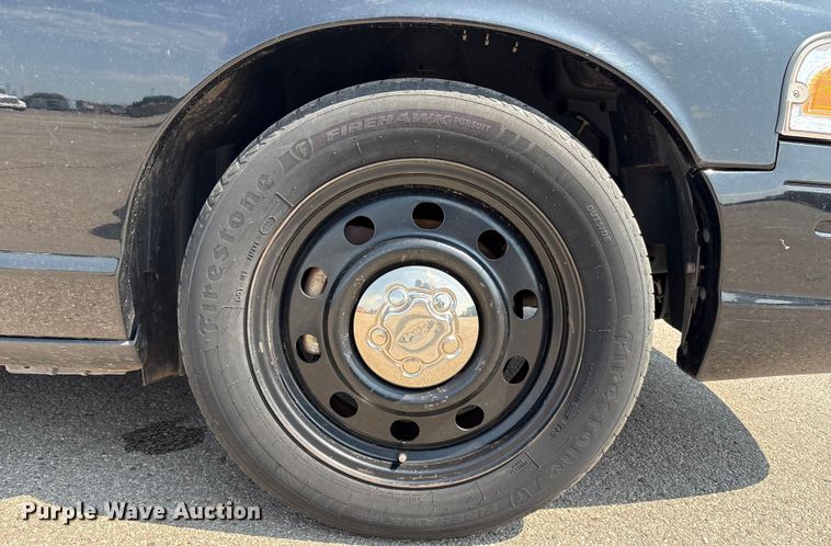 image for item EU4581 2011 Ford Crown Victoria Police Interceptor 