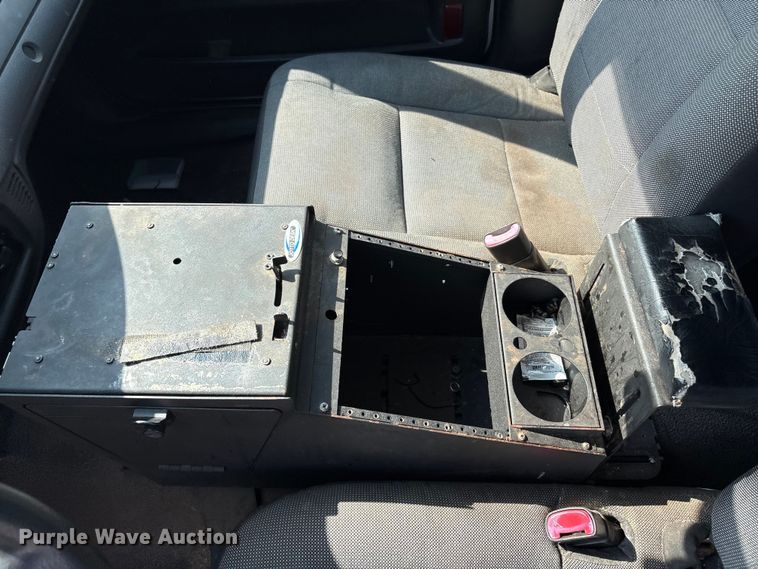 image for item EU4587 2009 Ford Crown Victoria Police interceptor 