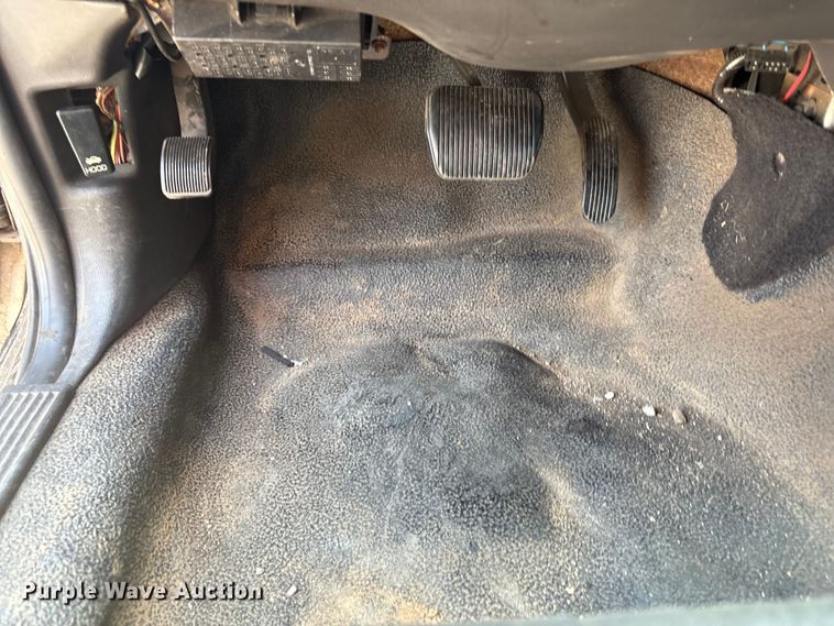 image for item EU4587 2009 Ford Crown Victoria Police interceptor 