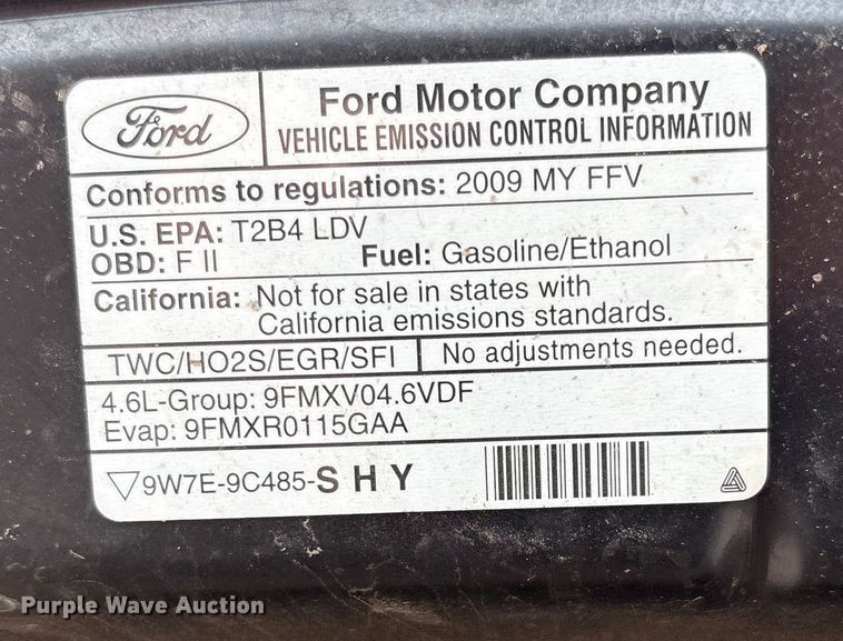 image for item EU4587 2009 Ford Crown Victoria Police interceptor 