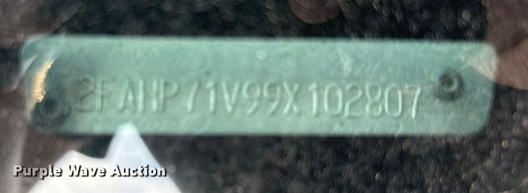 image for item EU4587 2009 Ford Crown Victoria Police interceptor 