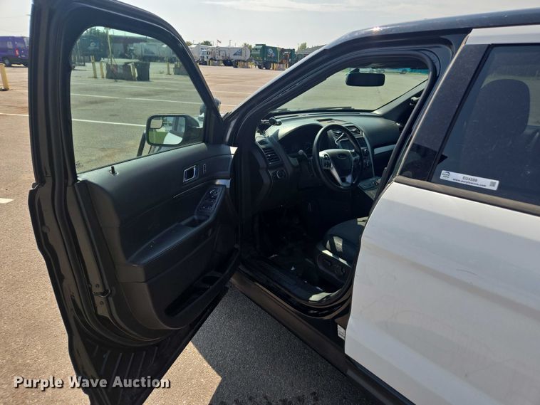 image for item EU4588 2014 Ford Explorer Police SUV