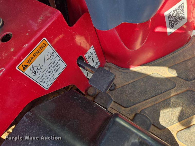 image for item EU4591 Mahendra eMax 22L MFWD tractor