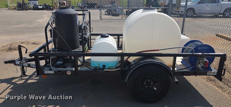 image for item EU4592 2023 Top Hat pressure washing trailer