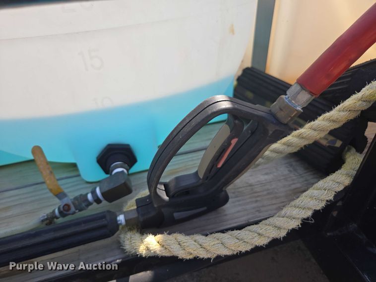 image for item EU4592 2023 Top Hat pressure washing trailer