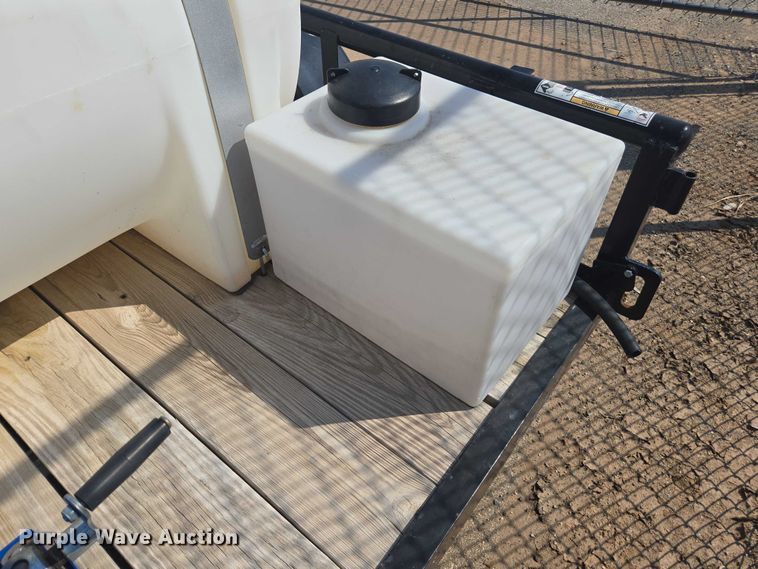 image for item EU4592 2023 Top Hat pressure washing trailer