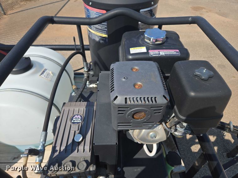 image for item EU4592 2023 Top Hat pressure washing trailer