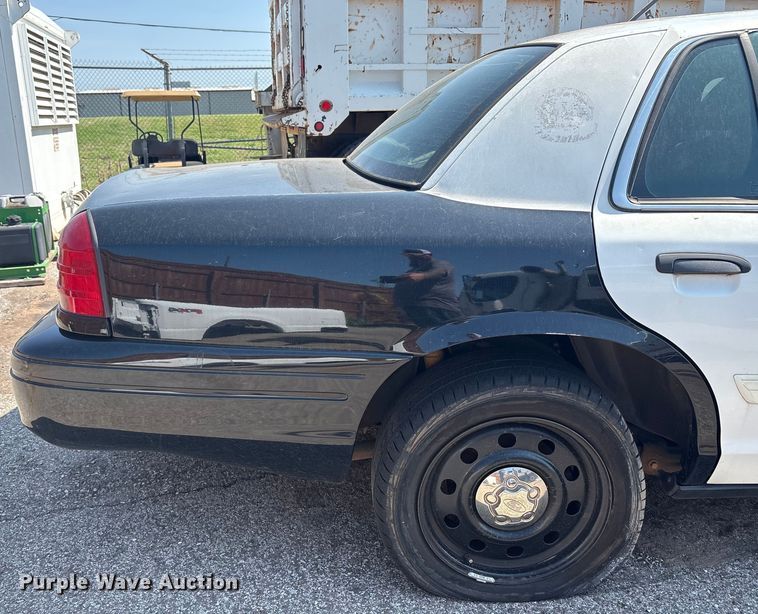 image for item EU4596 2010 Ford Crown Victoria Police Interceptor 