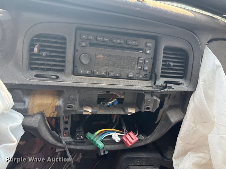 image for item EU4596 2010 Ford Crown Victoria Police Interceptor 