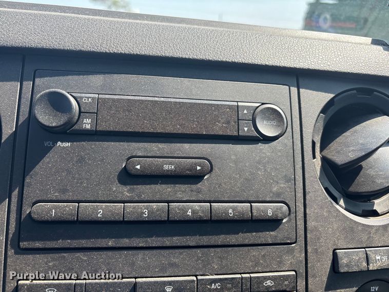 image for item EU4598 2012 Ford F250 Super Duty truck cab and chassis