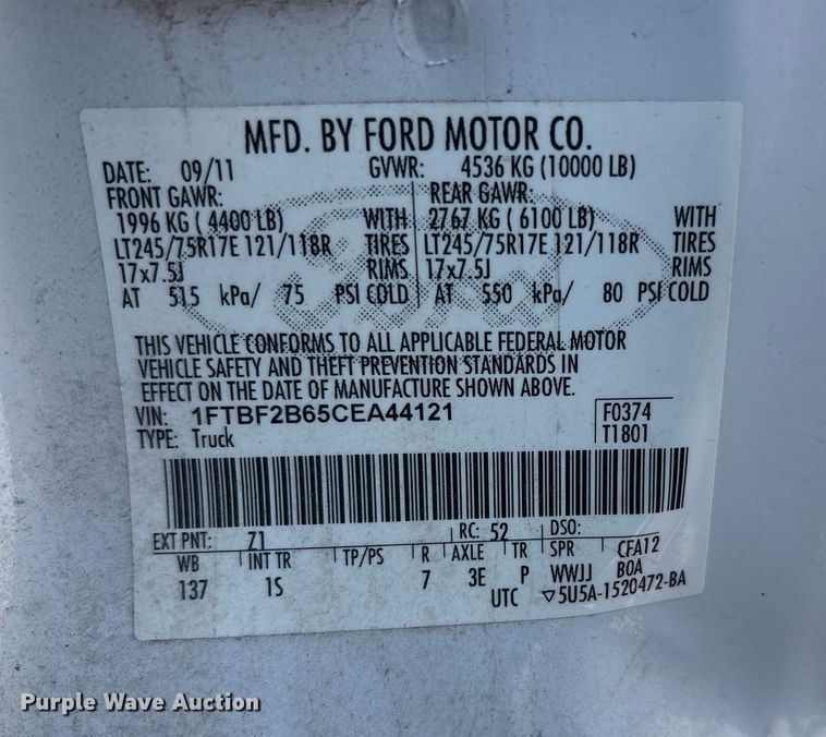 image for item EU4598 2012 Ford F250 Super Duty truck cab and chassis