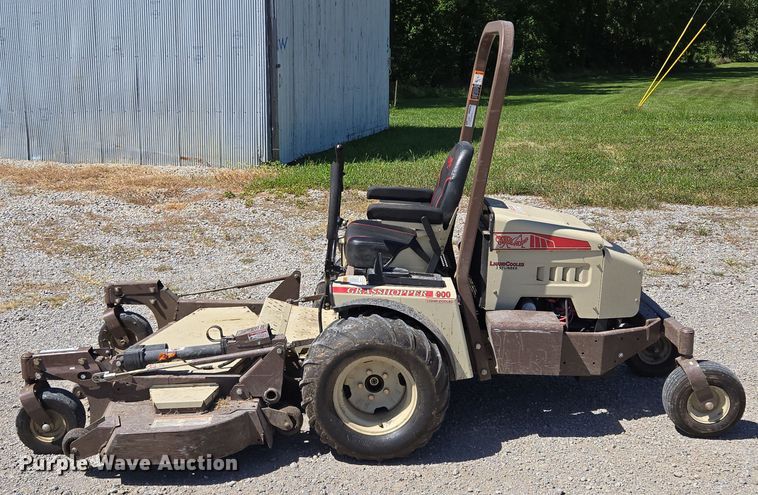 image for item EV1685 2022 Grasshopper 932G3 ZTR lawn mower