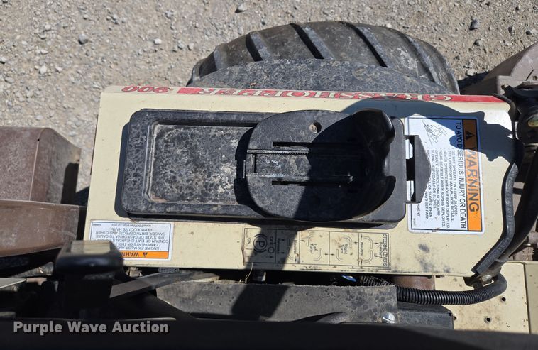 image for item EV1685 2022 Grasshopper 932G3 ZTR lawn mower