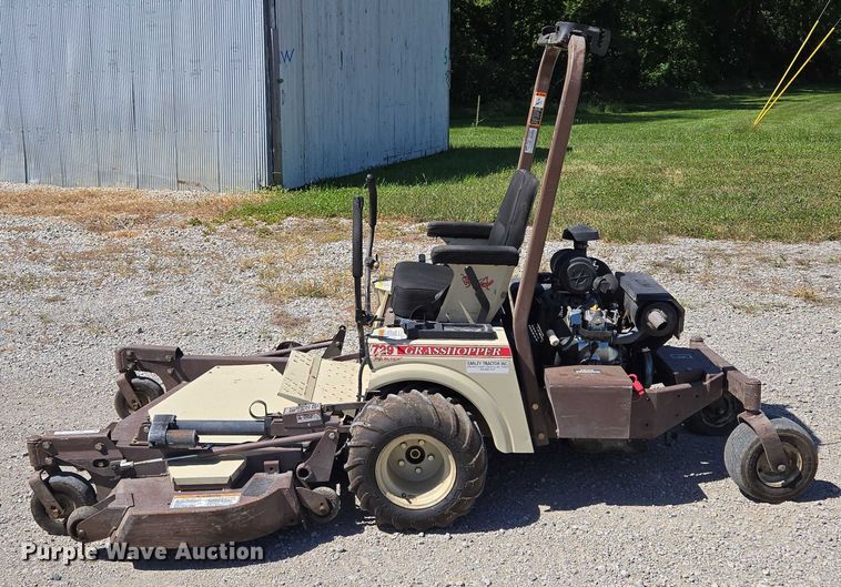 image for item EV1686 2016 Grasshopper 729BT6 ZTR lawn mower