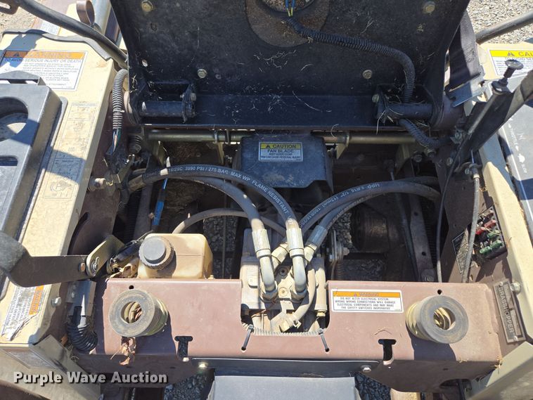 image for item EV1686 2016 Grasshopper 729BT6 ZTR lawn mower