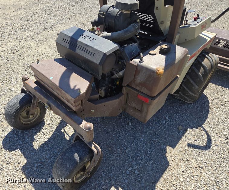 image for item EV1687 2010 Grasshopper 729BT6 ZTR lawn mower