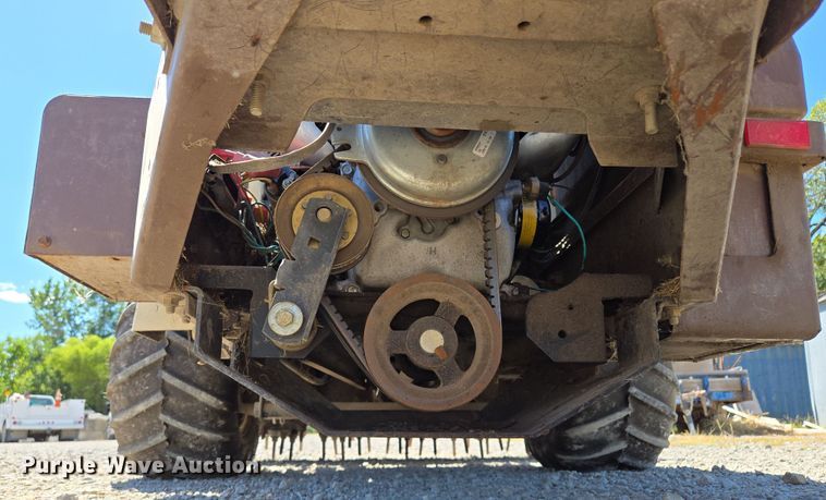 image for item EV1687 2010 Grasshopper 729BT6 ZTR lawn mower