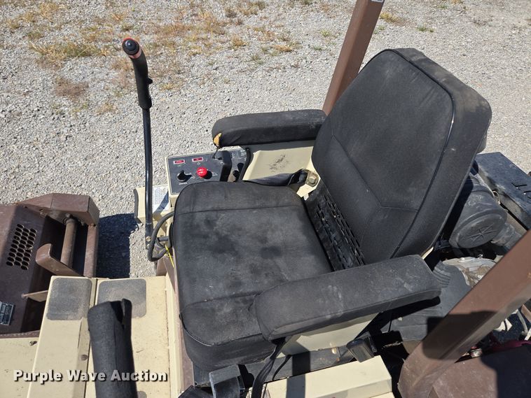 image for item EV1687 2010 Grasshopper 729BT6 ZTR lawn mower