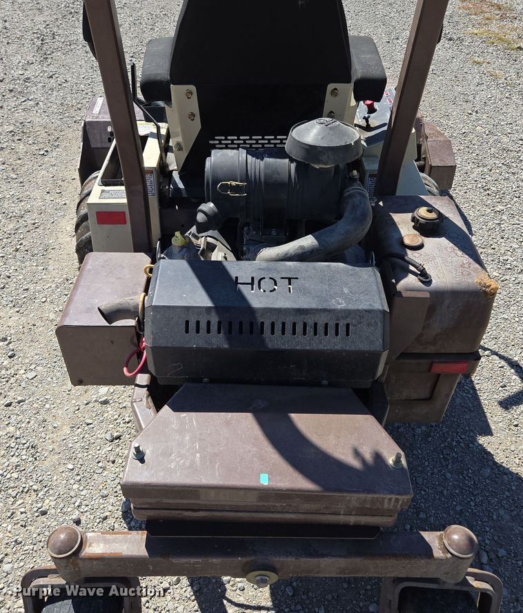 image for item EV1687 2010 Grasshopper 729BT6 ZTR lawn mower