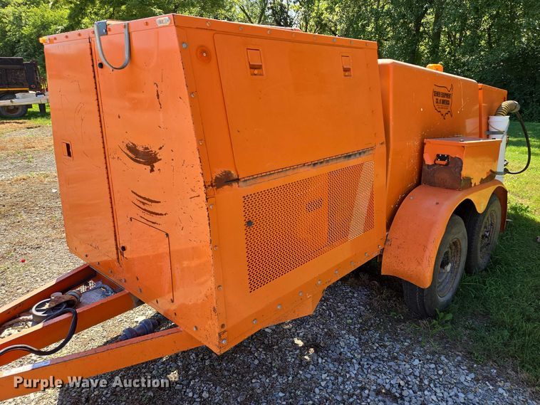 image for item EV1688 1992 Sewer Equipment Co. of America sewer jetter trailer