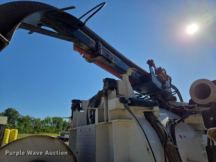 image for item EV1689 2007 Sewer Equipment vacuum excavator